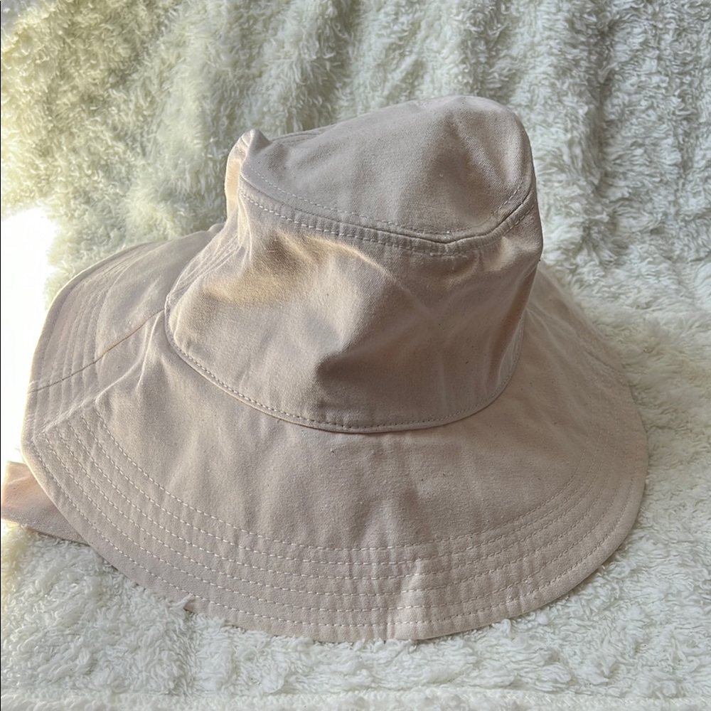 Madewell canvas lantern bucket hat size M/L